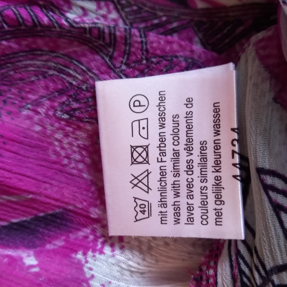 Jurgen Michaelsen Blouse - Picture 7 of 7